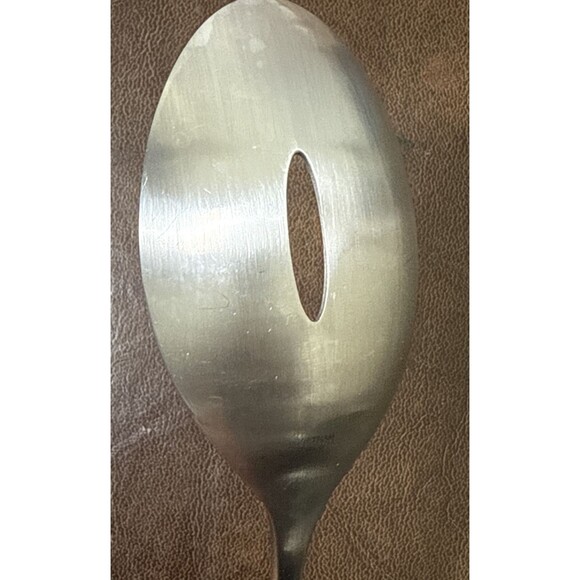 Oneida STAFFORD Satin Stainless 18/10 Slotted Serving Spoon, Sugar, Butter EUC - Picture 15 of 16